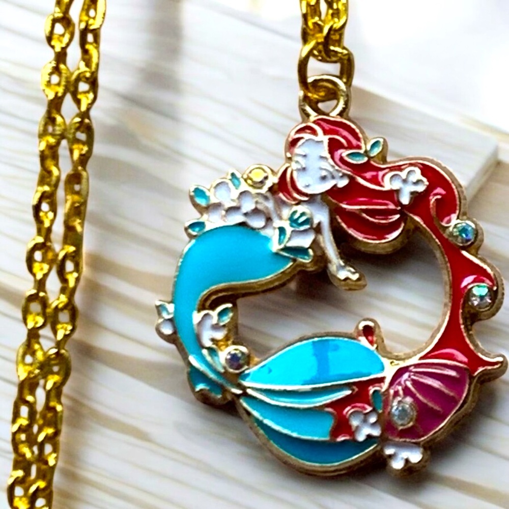 Mermaid Gold and Multicolor Pendant Necklace Ariel - Picture 4 of 5